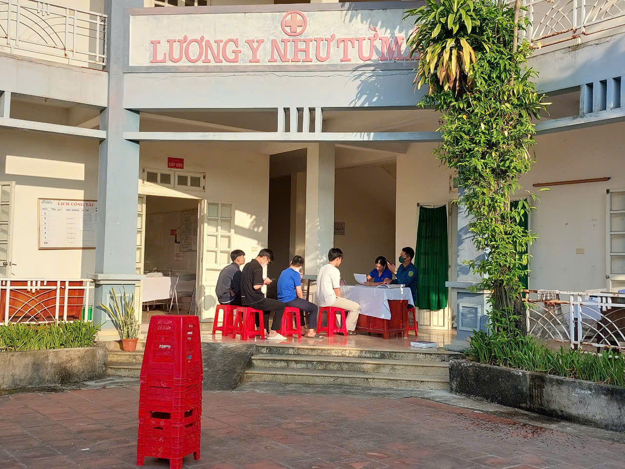 Anh-tin-bai